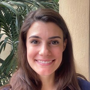 Meet your Posher, Alexandra